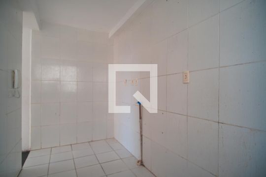 Cozinha/Área de serviço de apartamento para alugar com 3 quartos, 58m² em Santos Dumont, São Leopoldo