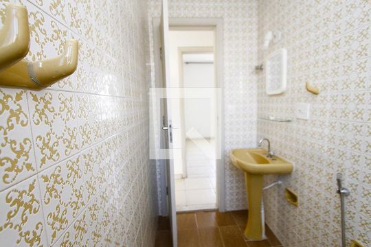 Banheiro Social de apartamento para alugar com 3 quartos, 88m² em Barroca, Belo Horizonte