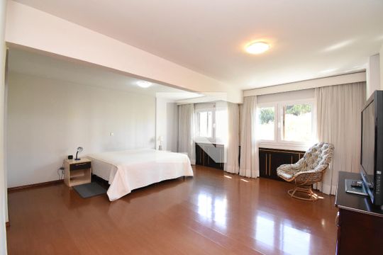 Suíte de apartamento à venda com 3 quartos, 271m² em Batel, Curitiba