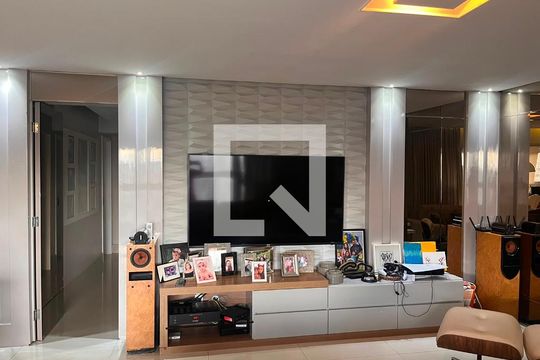 Sala de apartamento para alugar com 3 quartos, 148m² em Setor Marista, Goiânia