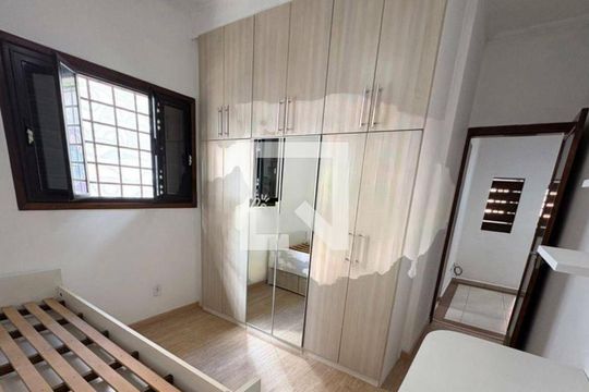 Casa à venda com 3 quartos, 187m² em Vila Mariana, São Paulo