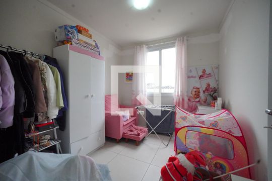 Quarto 2 de apartamento para alugar com 2 quartos, 57m² em Sertão do Maruim, São José