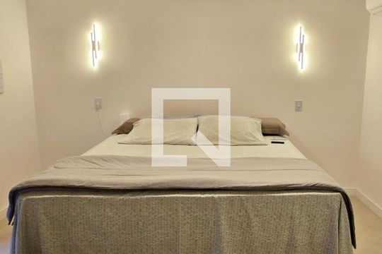 Suíte de casa à venda com 3 quartos, 238m² em Vila Formosa, São Paulo