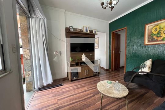 Sala  de casa para alugar com 2 quartos, 70m² em Jardim de Ala, Juiz de Fora