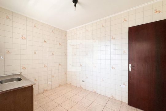 Cozinha de apartamento para alugar com 2 quartos, 67m² em Parque Sao Diogo, São Bernardo do Campo