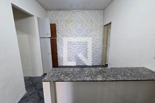 Cozinha de casa para alugar com 2 quartos, 250m² em Jardim Melvi, Praia Grande