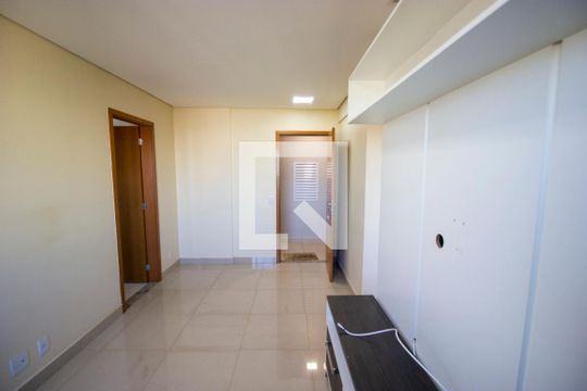 Apartamento para alugar com 2 quartos, 91m² em Qn 414, Brasília