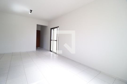 Sala de apartamento para alugar com 3 quartos, 89m² em Saraiva, Uberlândia