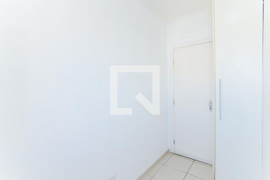 Quarto 1 de apartamento para alugar com 3 quartos, 67m² em Vila Pedro Moreira, Guarulhos