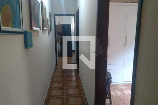 Casa à venda com 2 quartos, 165m² em Vila Palmares, São Caetano do Sul
