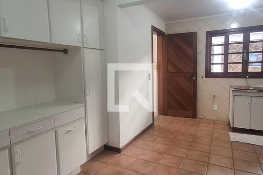 Cozinha de casa de condomínio para alugar com 5 quartos, 224m² em Córrego Grande, Florianópolis