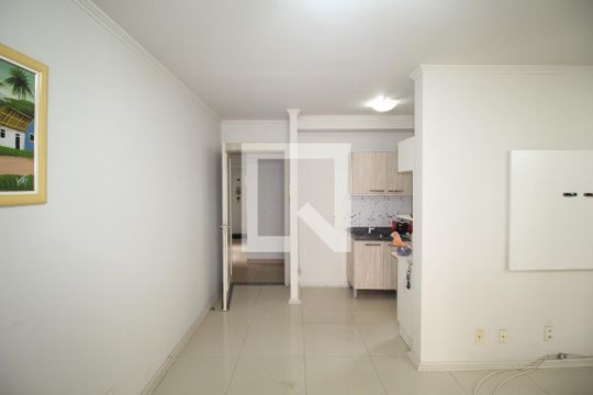 Sala de apartamento para alugar com 2 quartos, 60m² em Humaitá, Porto Alegre