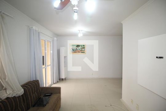 Sala de apartamento para alugar com 2 quartos, 60m² em Humaitá, Porto Alegre
