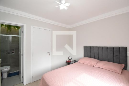 Suíte de casa de condomínio à venda com 2 quartos, 99m² em Atuba, Curitiba