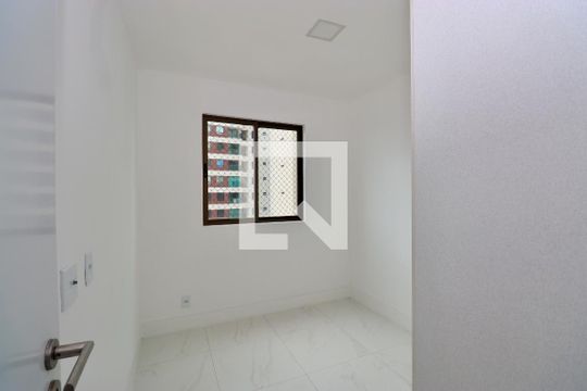 Sala de apartamento para alugar com 2 quartos, 55m² em Brotas, Salvador