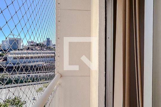 Varanda de apartamento à venda com 2 quartos, 50m² em Vila Guilhermina, São Paulo