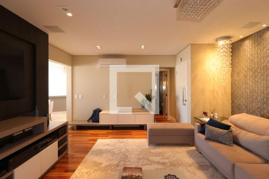 Sala de apartamento à venda com 3 quartos, 126m² em Vila Scarpelli, Santo André