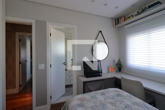 Suíte 1 de apartamento à venda com 3 quartos, 126m² em Vila Scarpelli, Santo André