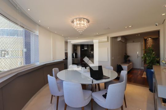 Sala de Jantar de apartamento à venda com 3 quartos, 126m² em Vila Scarpelli, Santo André