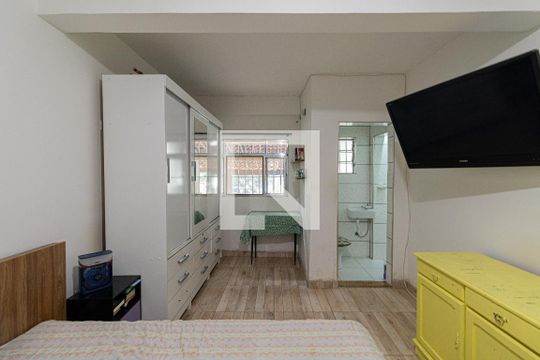 Casa 1 - Suíte  de casa à venda com 3 quartos, 234m² em Vila Londrina, São Paulo