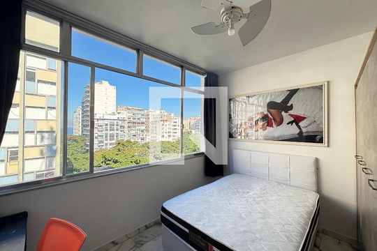 Apartamento para alugar com 1 quarto, 44m² em Copacabana, Rio de Janeiro