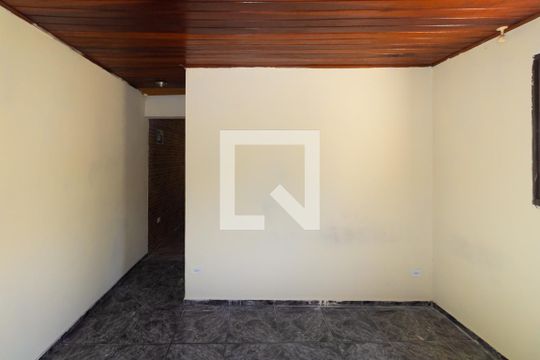 Quarto  de casa para alugar com 1 quarto, 60m² em Vila Margarida, São Paulo