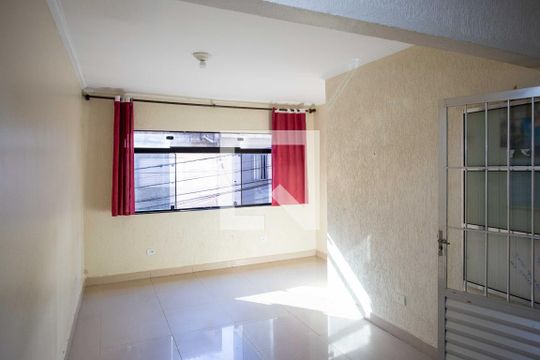 Casa para alugar com 1 quarto, 45m² em Centro, Diadema