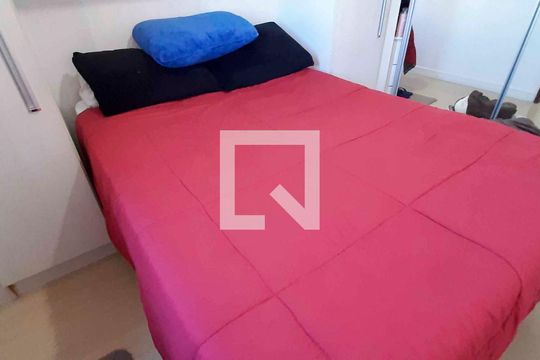 Apartamento à venda com 2 quartos, 55m² em Bandeiras, Osasco
