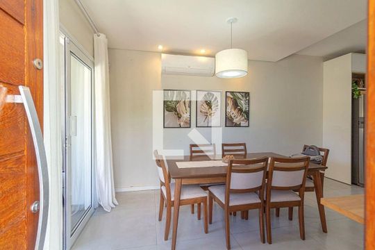 Casa para alugar com 3 quartos, 140m² em Igara, Canoas