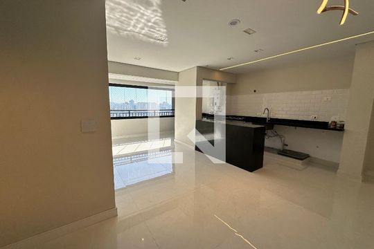 Sala de apartamento à venda com 3 quartos, 80m² em Vila Militar, Barueri
