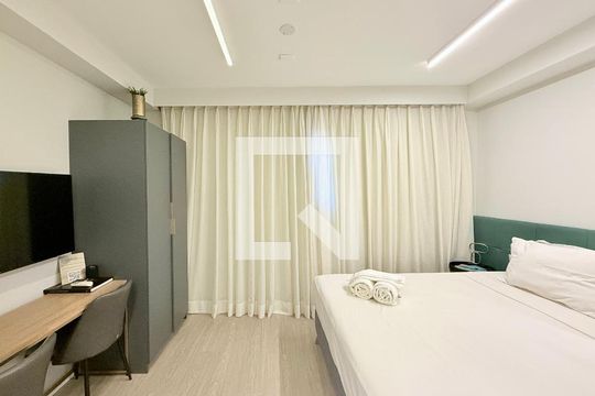Quarto  de kitnet/studio para alugar com 1 quarto, 25m² em Santo Amaro, São Paulo