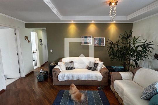Sala de apartamento para alugar com 3 quartos, 90m² em Pinheirinho, Santo André
