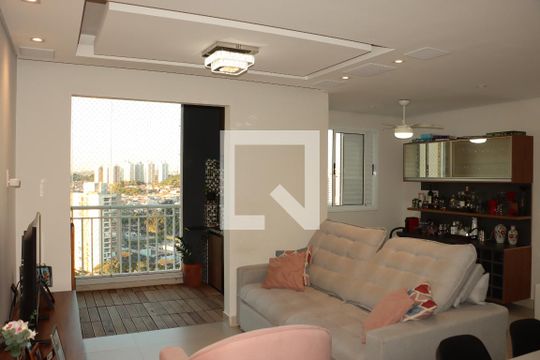 Apartamento para alugar com 2 quartos, 82m² em Vila Paulo Silas, São Paulo