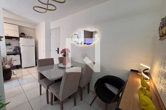 Sala de apartamento à venda com 2 quartos, 58m² em Vargem Grande, Rio de Janeiro