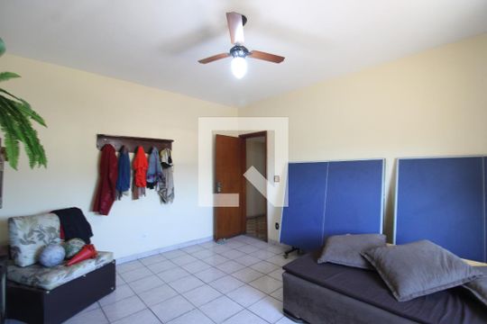 Quarto 1 de apartamento à venda com 3 quartos, 80m² em Taquara, Rio de Janeiro