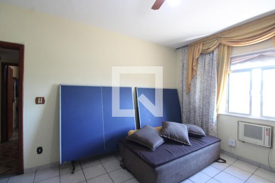 Quarto 1 de apartamento à venda com 3 quartos, 80m² em Taquara, Rio de Janeiro