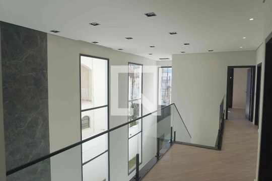 Acesso aos Quartos de casa de condomínio à venda com 4 quartos, 375m² em Alphaville, Santana de Parnaíba