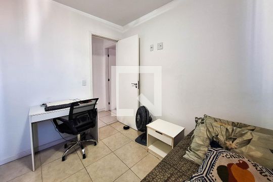 Quarto 1 de apartamento à venda com 2 quartos, 65m² em Pendotiba, Niterói