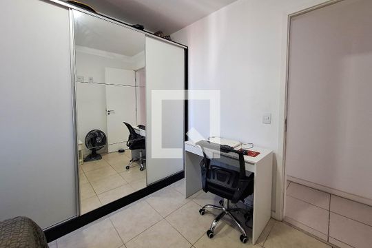 Quarto 1 de apartamento à venda com 2 quartos, 65m² em Pendotiba, Niterói