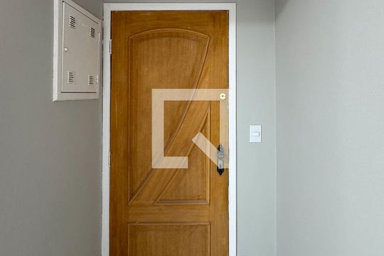 Entrada de apartamento para alugar com 1 quarto, 41m² em Jardim Sao Luis, São Bernardo do Campo