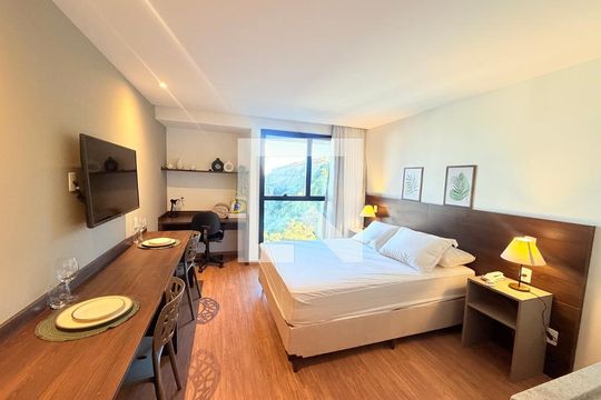 Kitnet/Studio para alugar com 1 quarto, 25m² em Cascatinha, Juiz de Fora