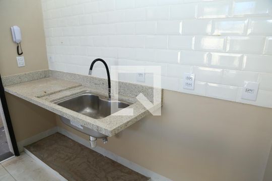 Sala/cozinha de casa à venda com 3 quartos, 118m² em Vila Redencao, Goiânia