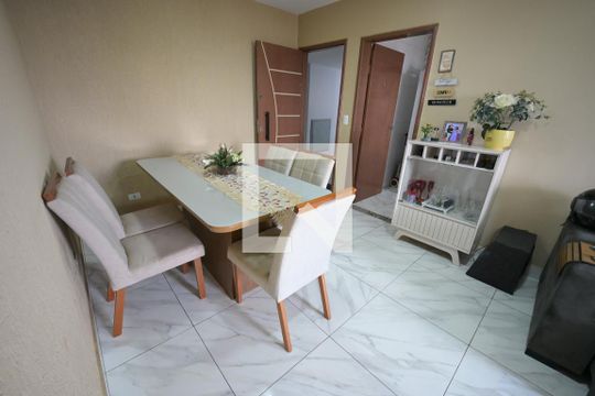 Apartamento à venda com 2 quartos, 60m² em Setor Marista, Goiânia