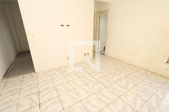 Apartamento para alugar com 2 quartos, 60m² em Cajazeiras, Salvador