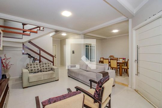 Sala de casa à venda com 4 quartos, 201m² em Sarandi, Porto Alegre