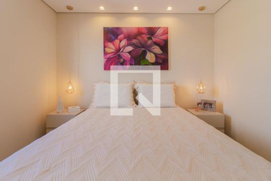 Quarto Suíte de apartamento para alugar com 2 quartos, 64m² em Vila Nossa Senhora das Vitorias, Mauá
