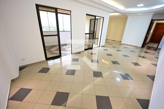 Apartamento para alugar com 6 quartos, 171m² em Setor Bela Vista, Goiânia