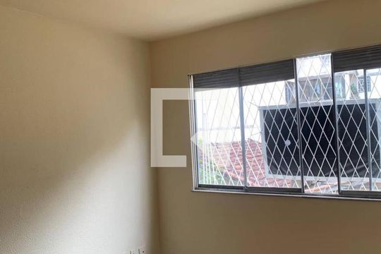 Quarto de apartamento para alugar com 2 quartos, 50m² em Praça Seca, Rio de Janeiro