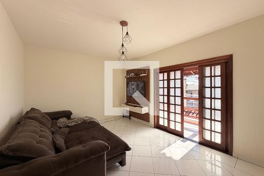 Sala de casa à venda com 3 quartos, 186m² em Vila Aparecida, Jundiaí