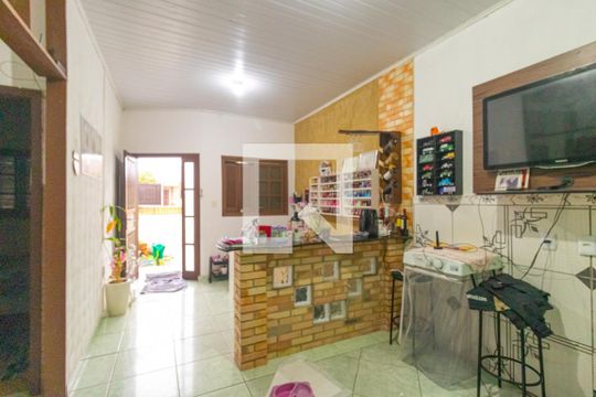 Sala de casa à venda com 3 quartos, 297m² em Harmonia, Canoas